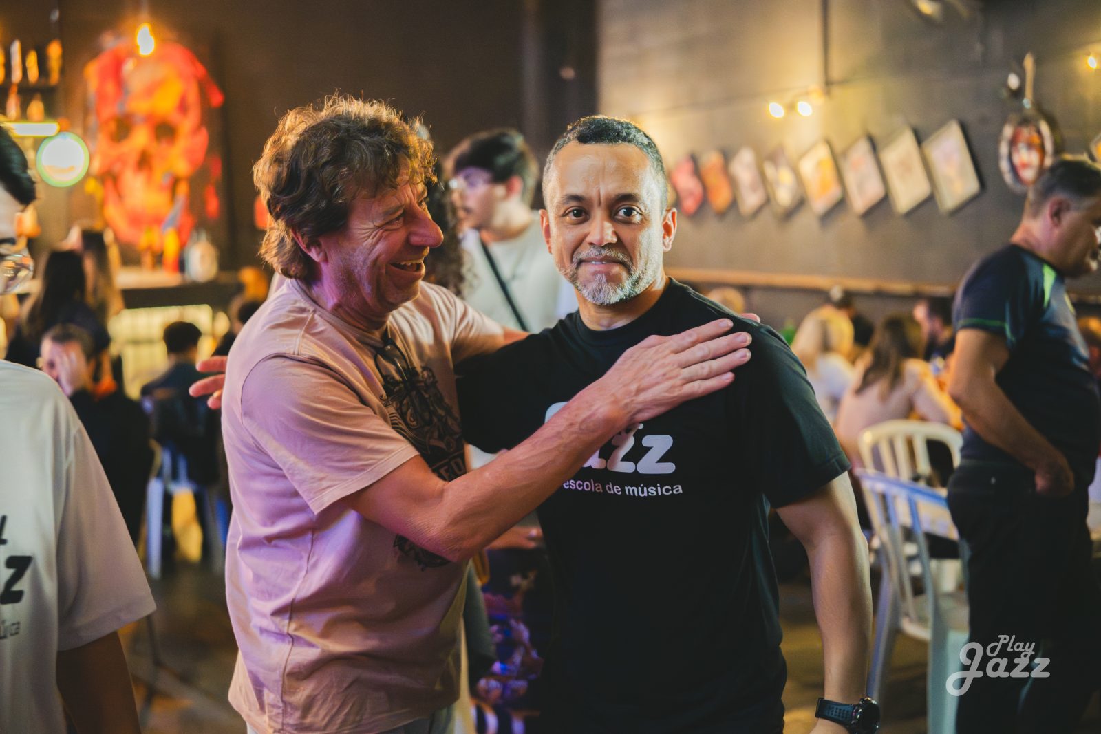 Música e Família: A Harmonia Perfeita para o Desenvolvimento Infantil